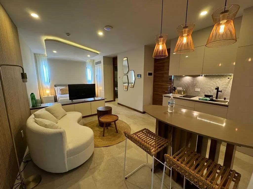 Apartamento Alizee Tower Playa del Carmen